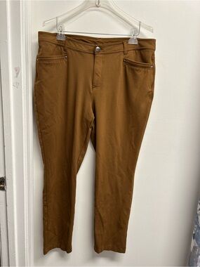 Christopher & Banks Signature Slimming pants brown